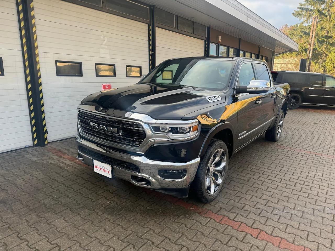 Dodge RAM 5,7l hemi LIMITED