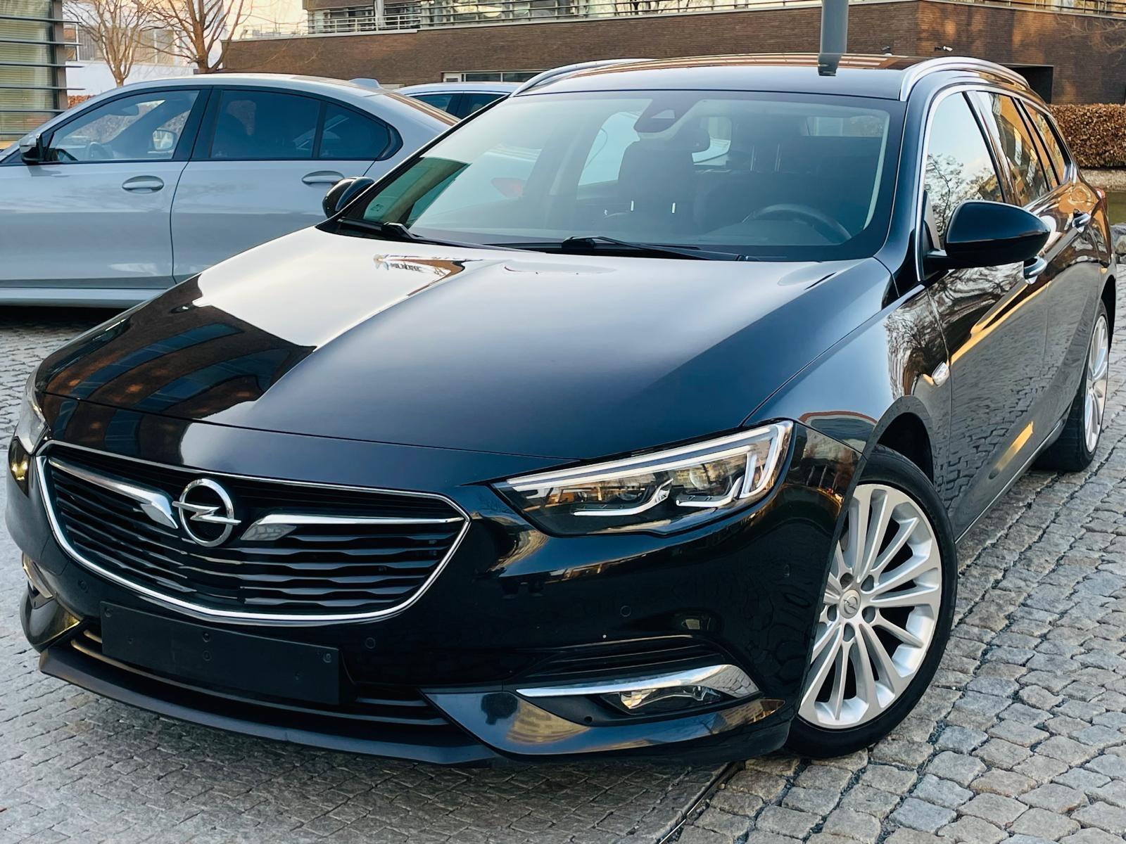 Opel Insignia 2.0CDTi KAMERA VÝHŘEV SERVISKA