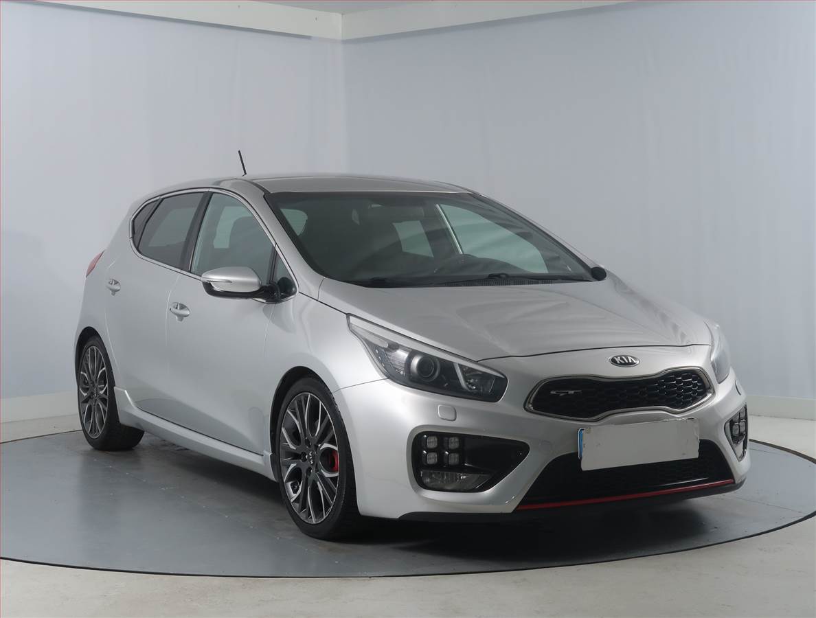 Kia Ceed 1.6 T-GDI GT, Serv.kniha, Kůže