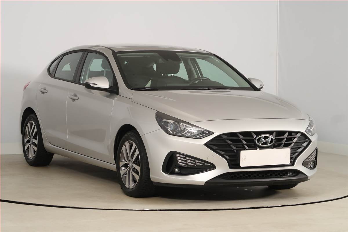 Hyundai i30 Komfort 1.0 T-GDI, ČR,1.maj