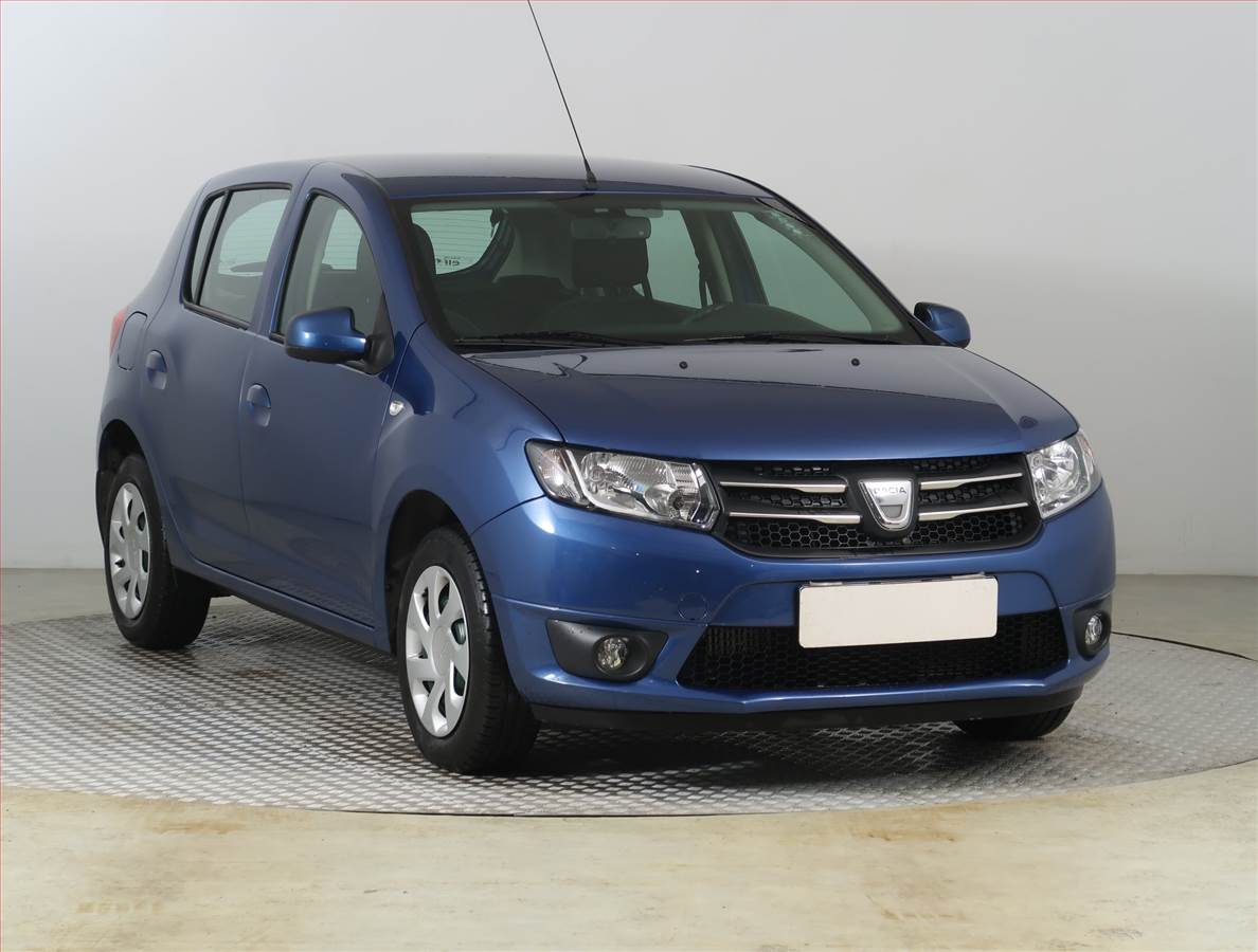 Dacia Sandero (2014) 0.9 TCe - detail fotky 1