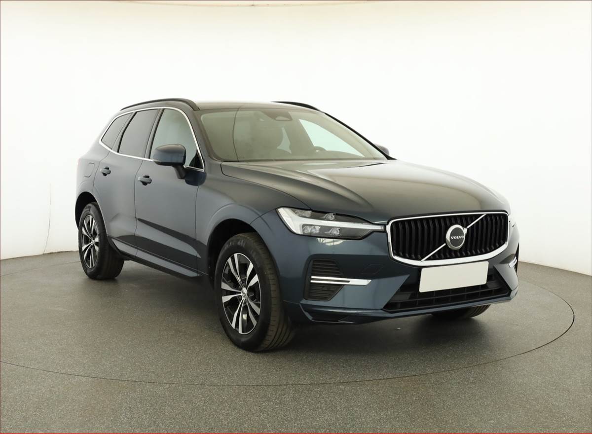 Volvo XC60 Momentum B4 AWD