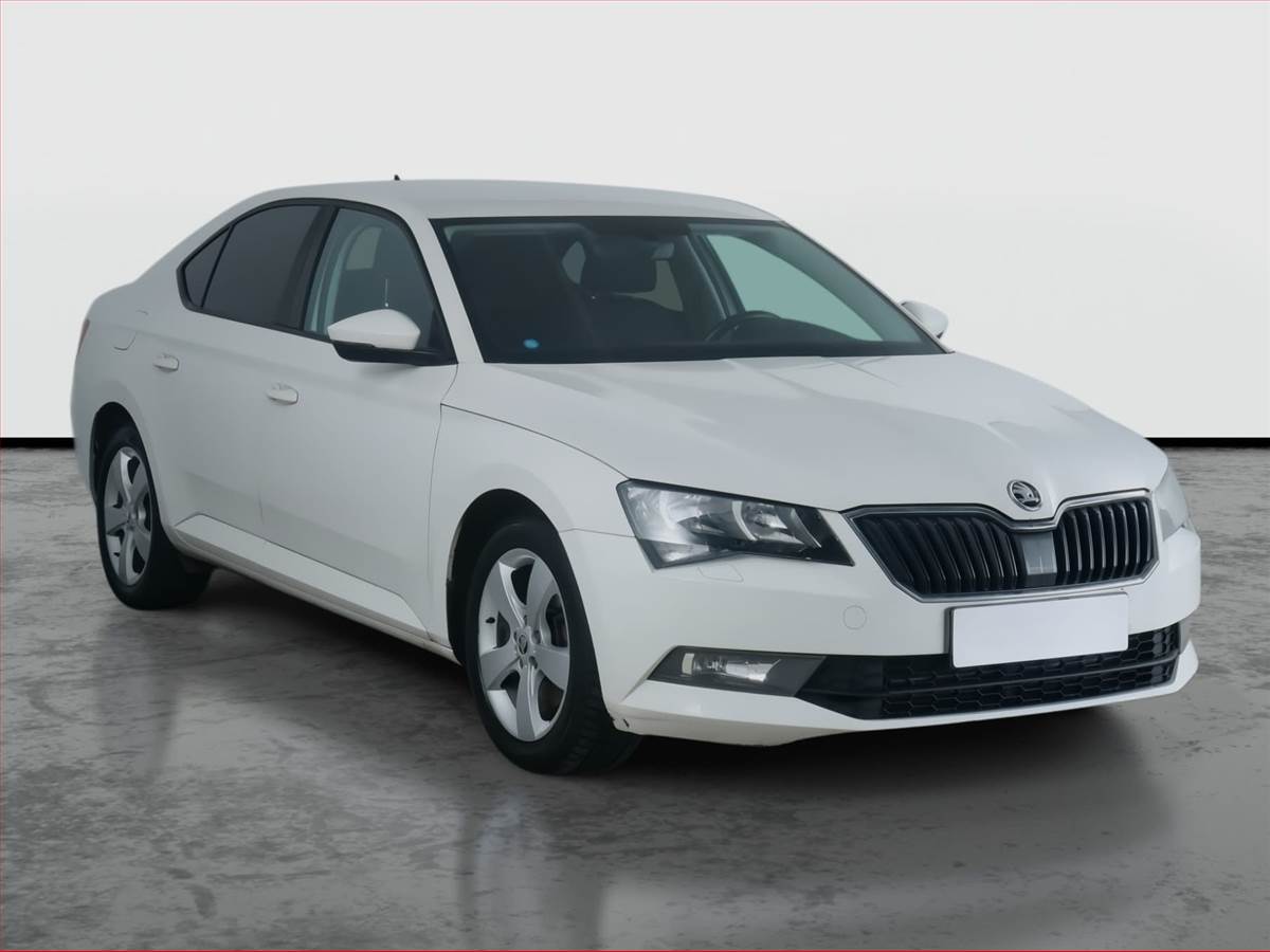 Škoda Superb 2.0 TDI, Automat, Navi