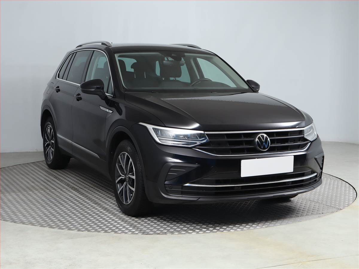 Volkswagen Tiguan (2022) Life 1.5 TSI - detail fotky 1