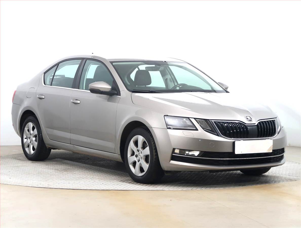 Škoda Octavia Style 1.6 TDI, Navi, Tempomat