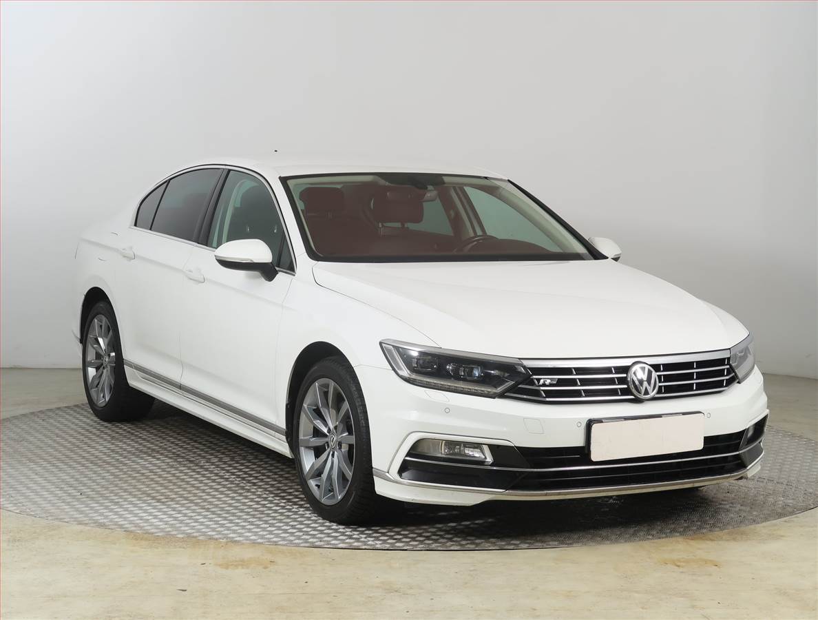 Volkswagen Passat R-Line 2.0 TDI, Automat