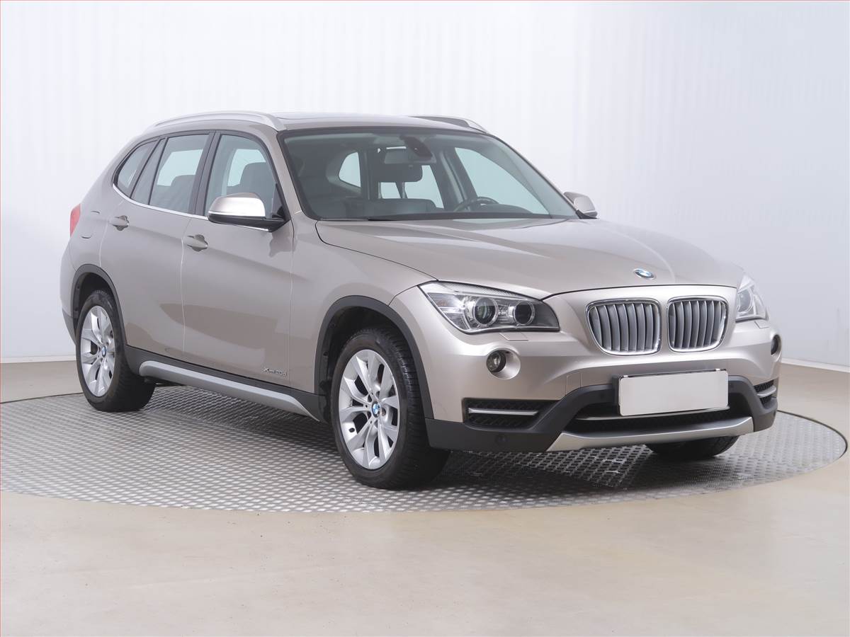 BMW X1 xDrive20d, 4X4, Automat, Kůže