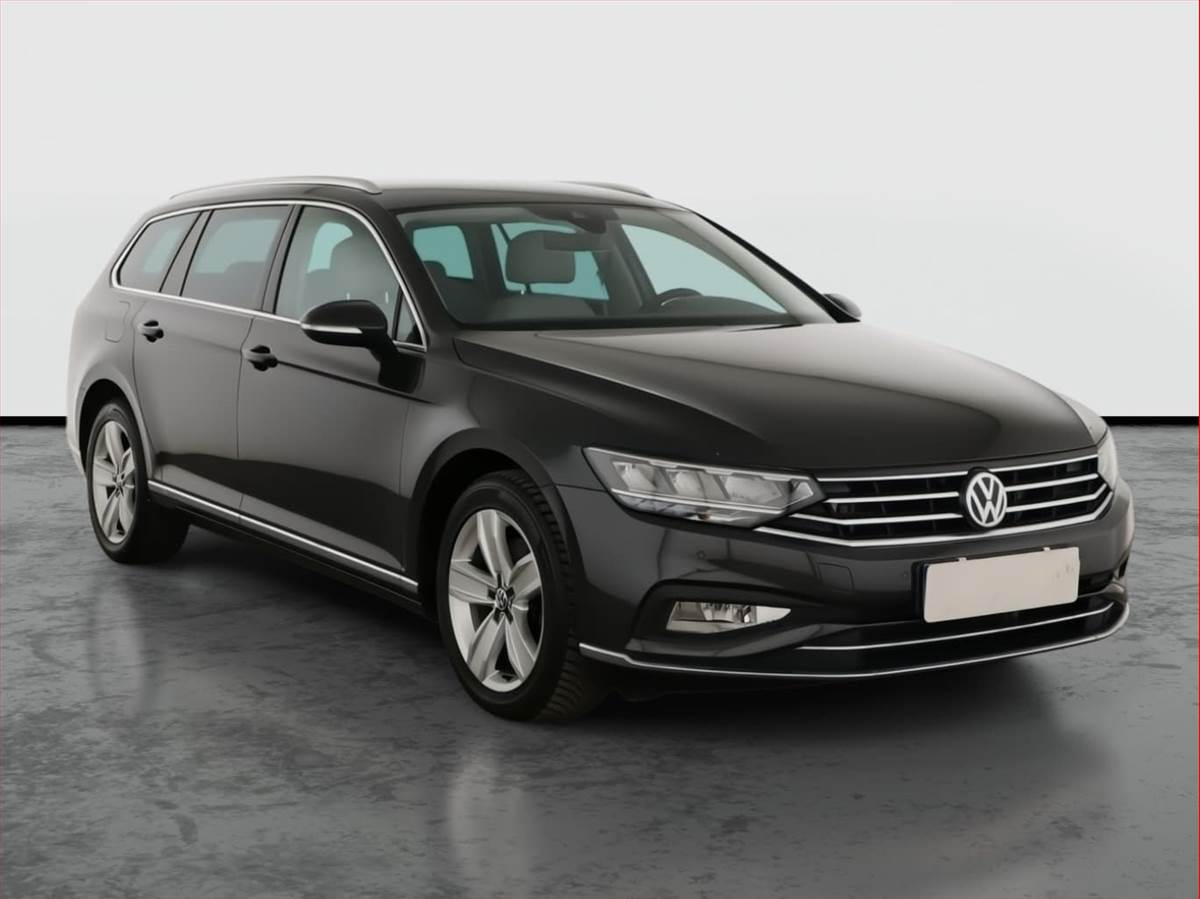 Volkswagen Passat Elegance 2.0 TDI, ČR,1.maj