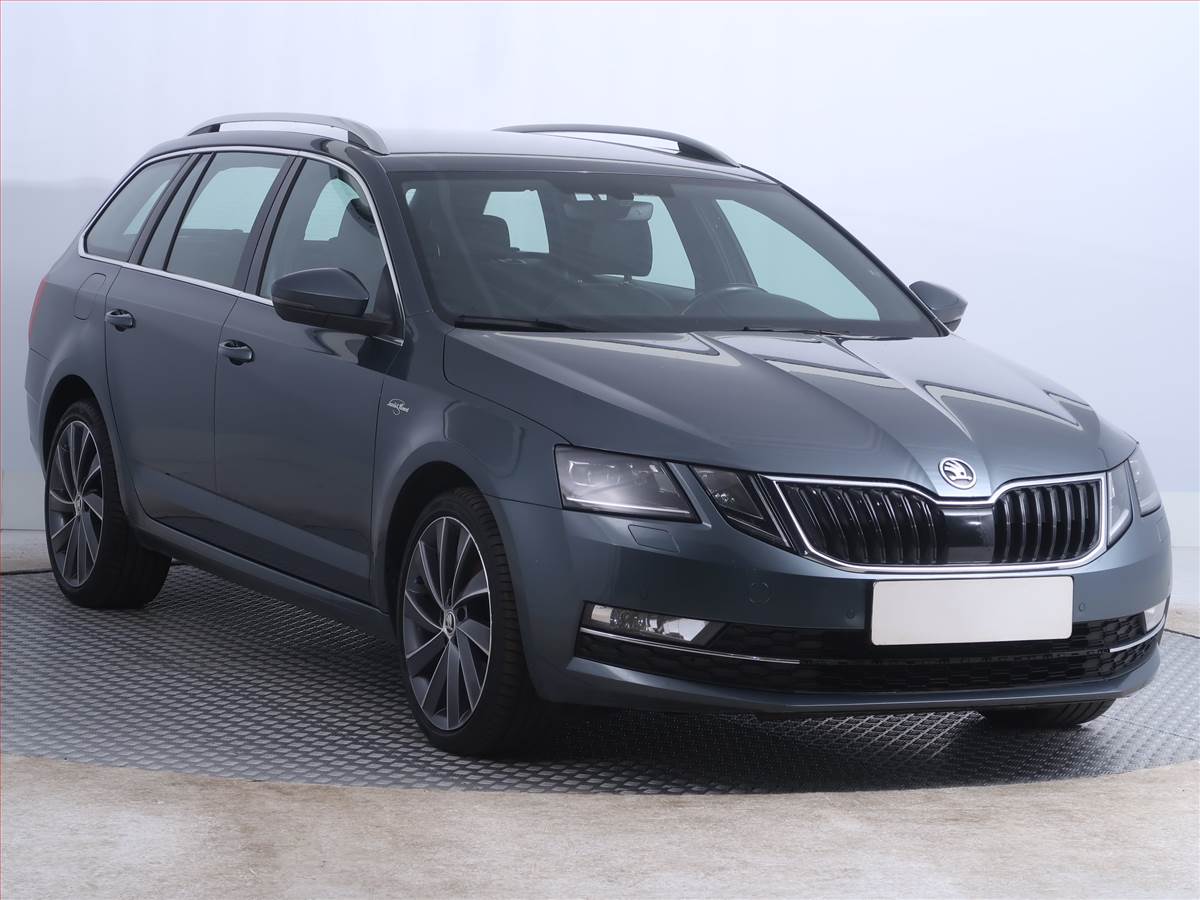 Škoda Octavia (2018) Laurin&Klement 1.5 TSI - detail fotky 1