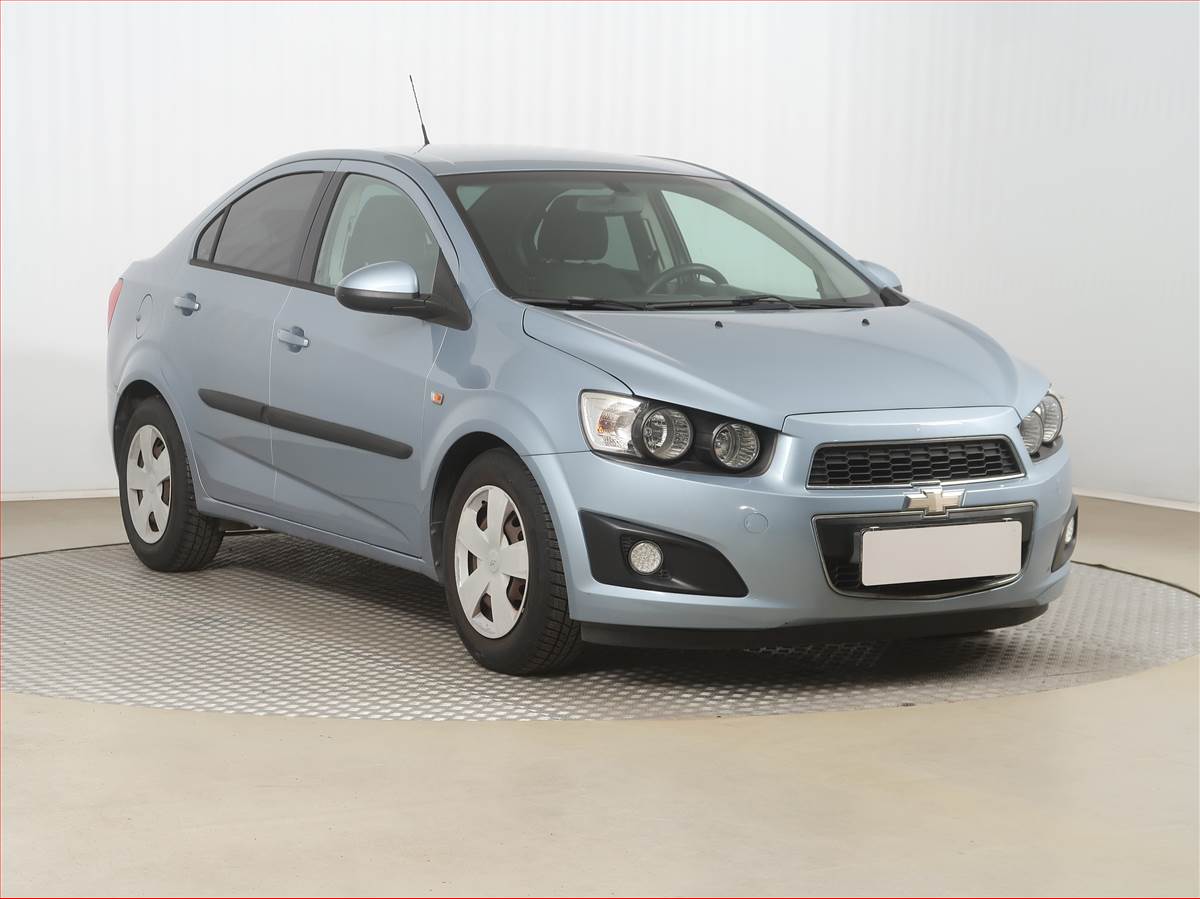 Chevrolet Aveo 1.2 i 16V, po STK, Tažné