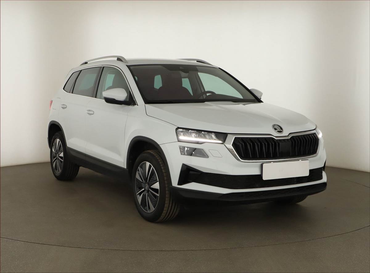 Škoda Karoq 1.5 TSI, Top Selection