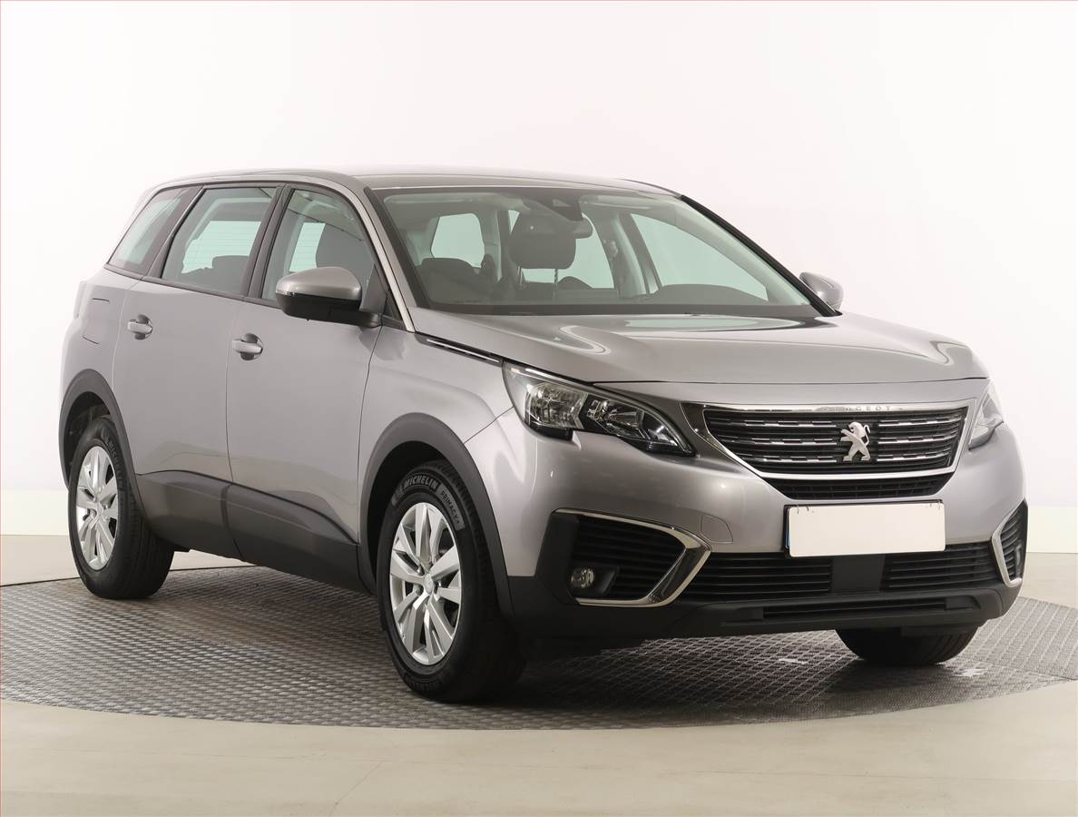 Peugeot 5008 Active PureTech 130, 7 míst