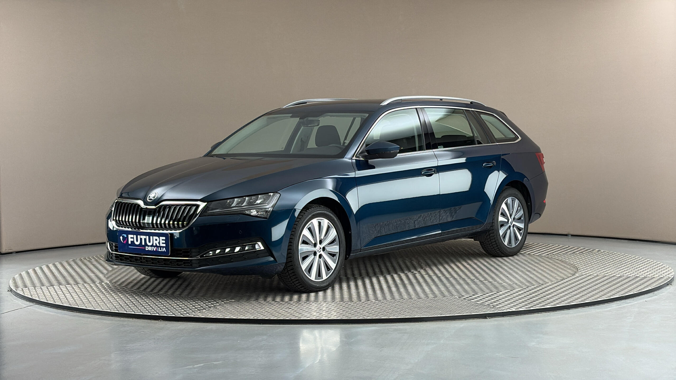 Škoda Superb 2.0 TDI DSG Style Combi