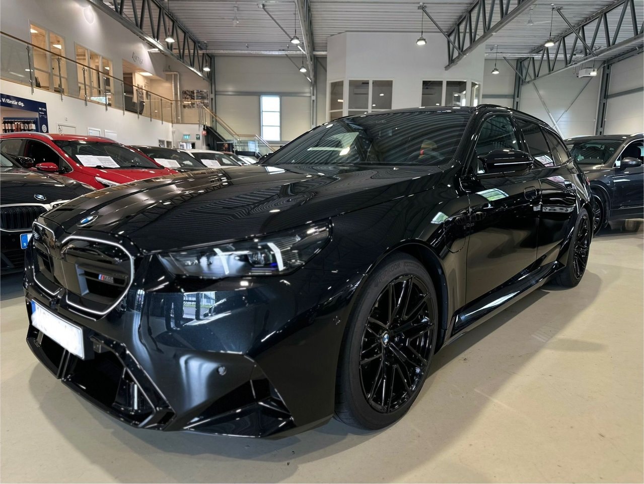 BMW M5 Ultimate Paket B&W Taž