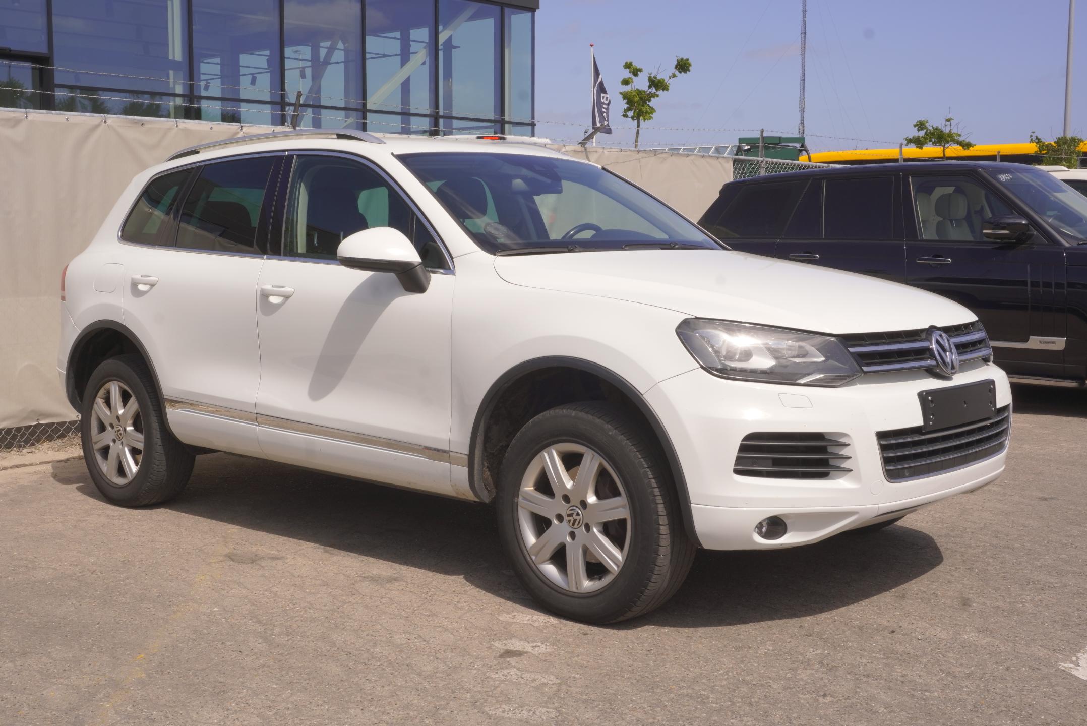 Volkswagen Touareg (2013) 3,6 V6 FSI  4x4 KŮŽE - detail fotky 1