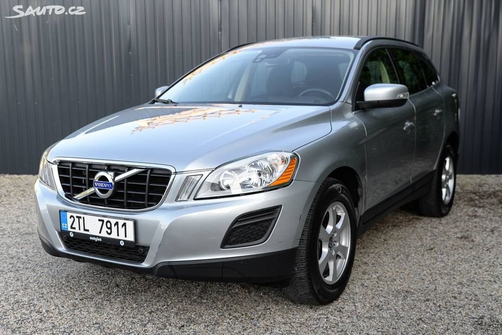 Volvo XC60 2.4 D3 MANUÁL