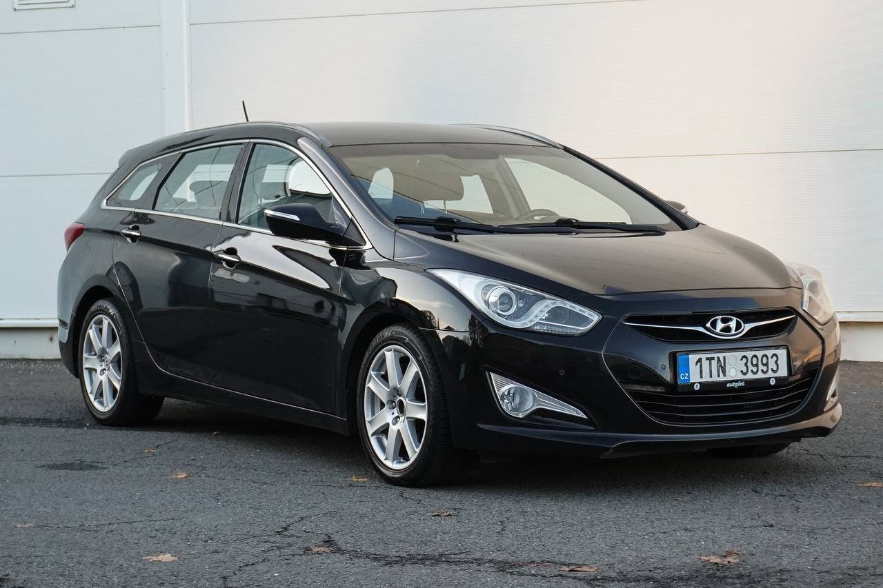 Hyundai i40 (2012) 1.7 CRDi AUTOMAT - detail fotky 1