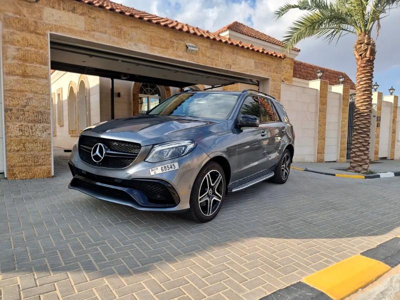 Mercedes-Benz GLE Luxusní SUV s AMG paketem