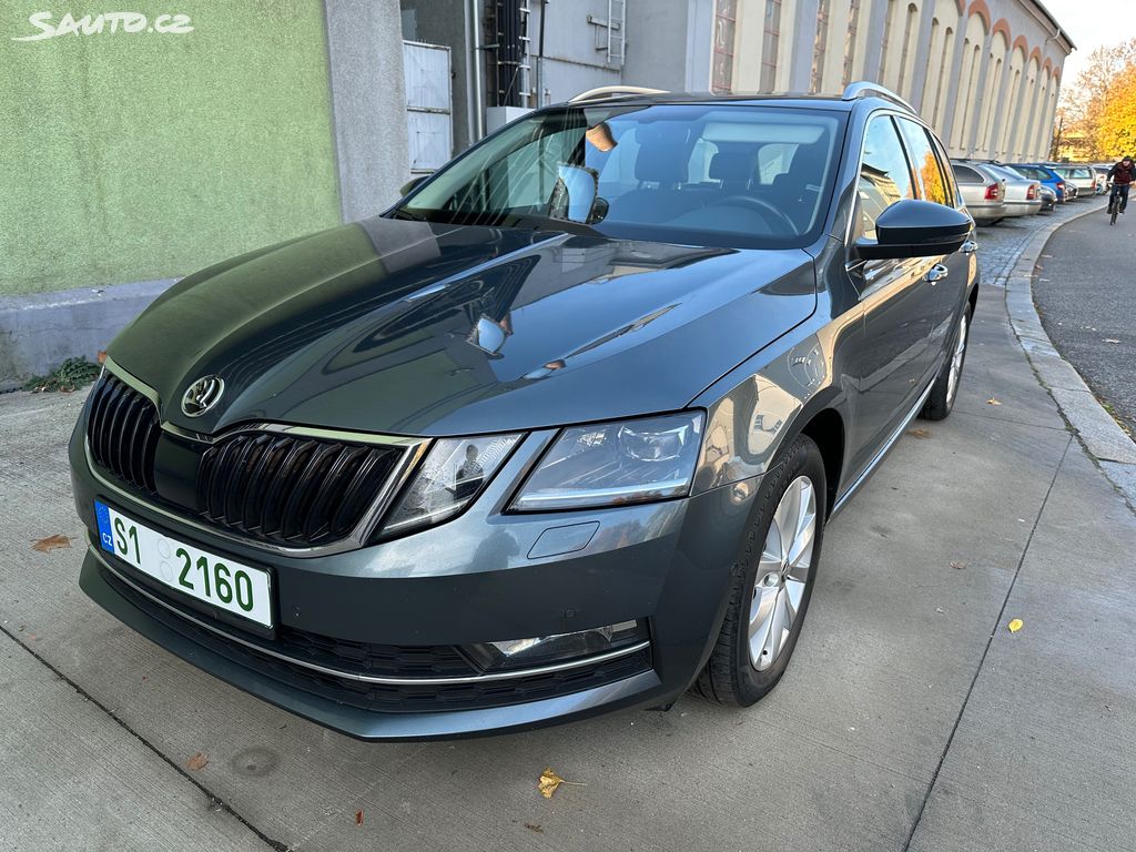 Škoda Octavia Combi 2,0 TDI Style/ odp.dph