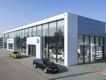 Foto TOP CENTRUM car Hodon�n