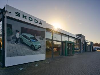 AUTOCENTRUM �MUCLER - Hor�ovsk� T�n