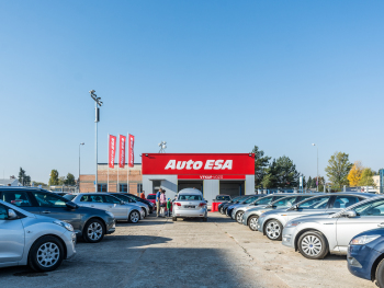 Foto Auto ESA Hradec Krlov