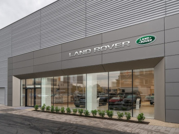 Albion Cars autorizovan dealer Land Rover